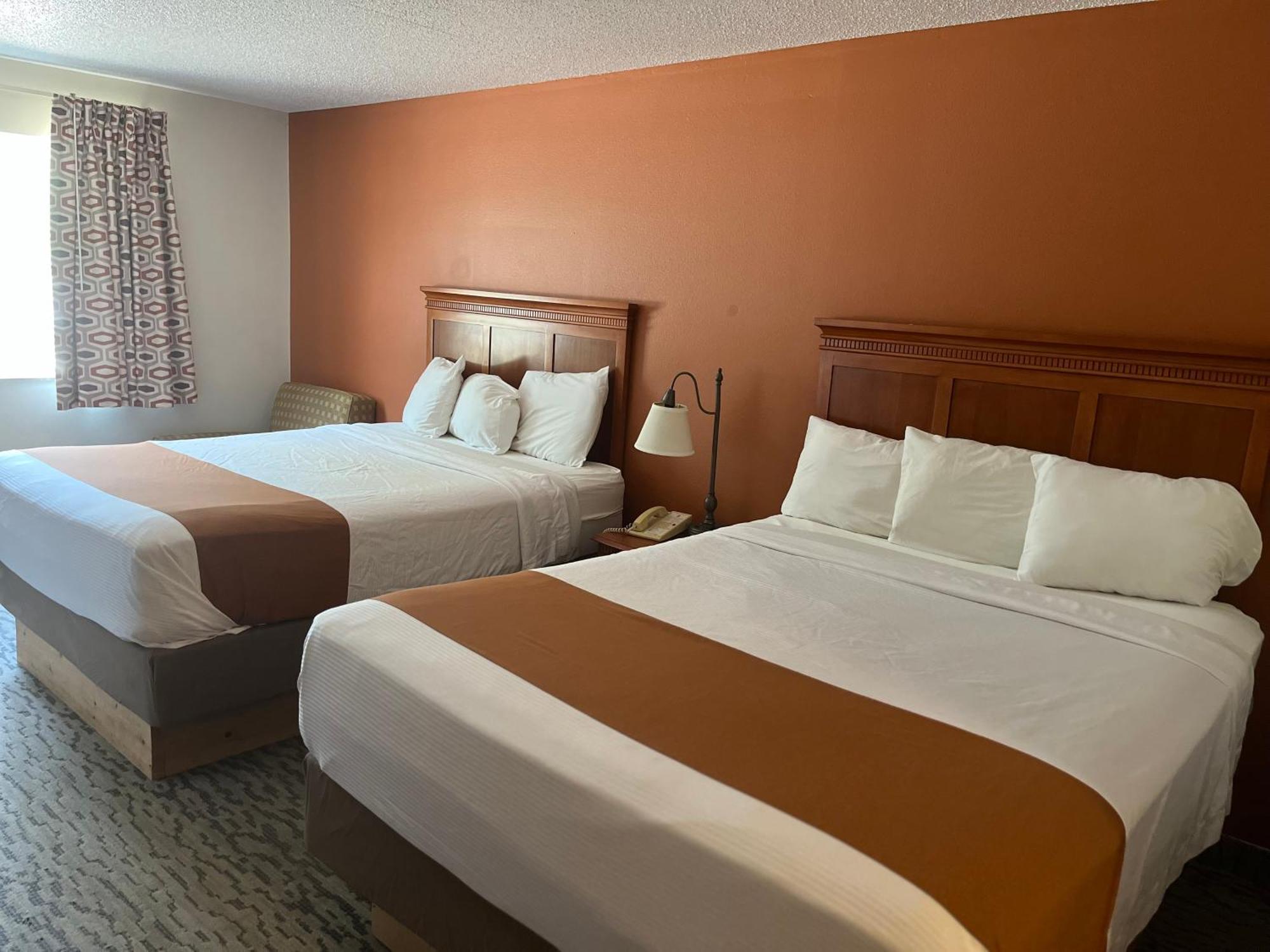 Regency Inn & Suites Anoka Extérieur photo