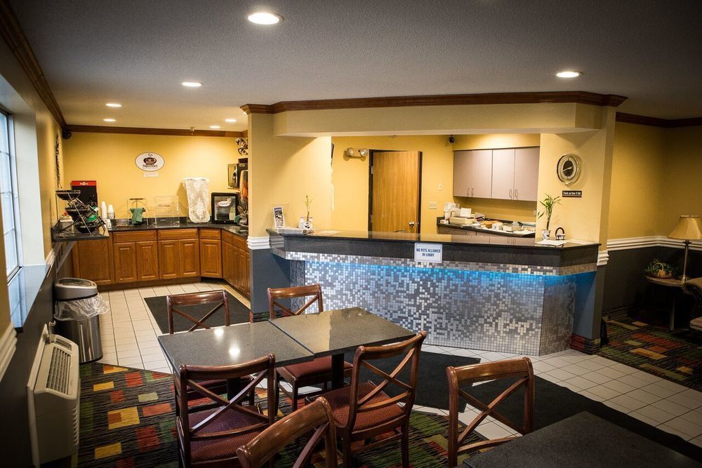 Regency Inn & Suites Anoka Extérieur photo